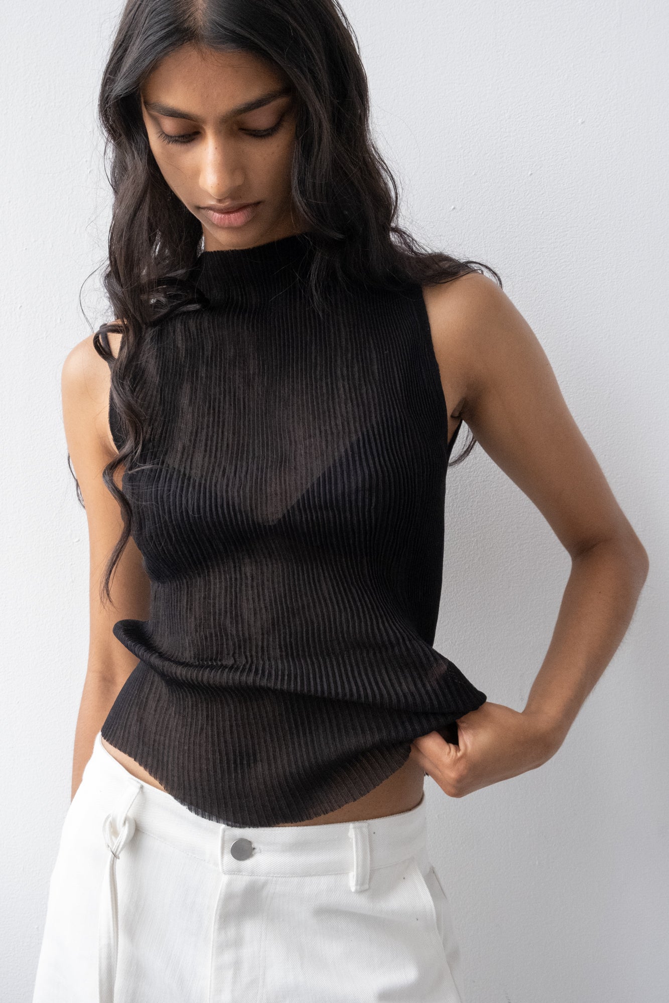 Cotton Plissee Tank - black