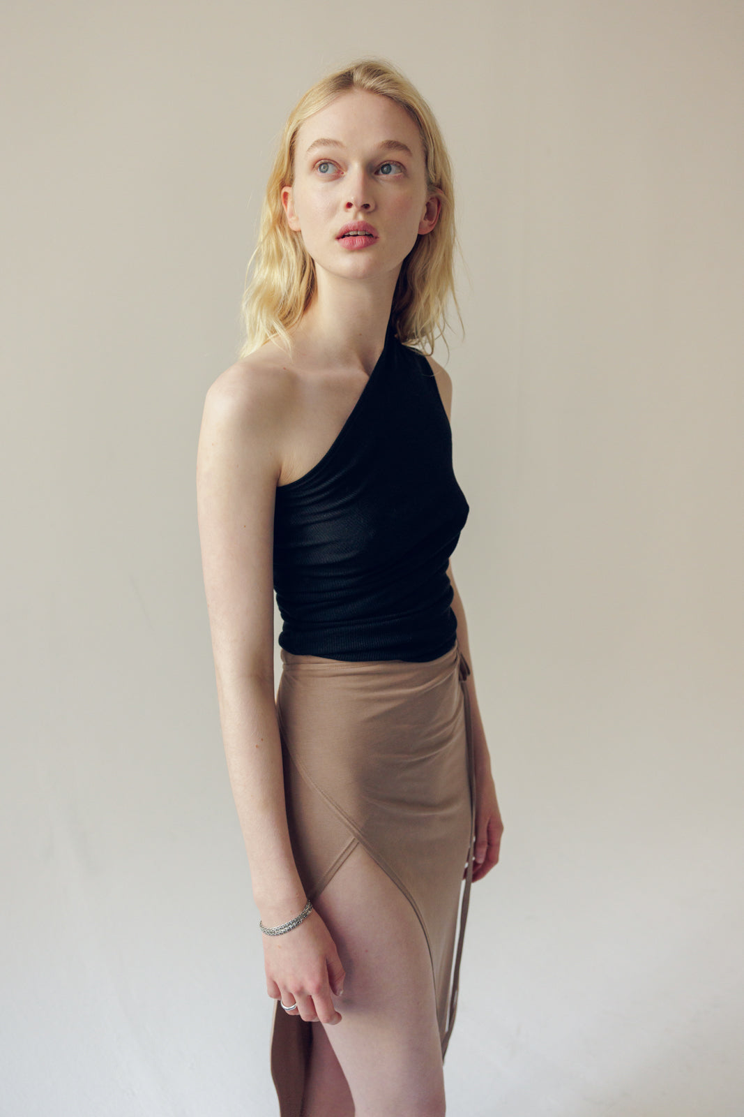One Shoulder Tank - Black