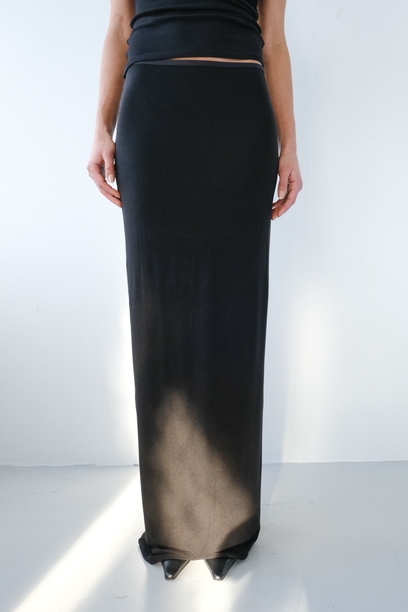 Maxi Column Skirt - black