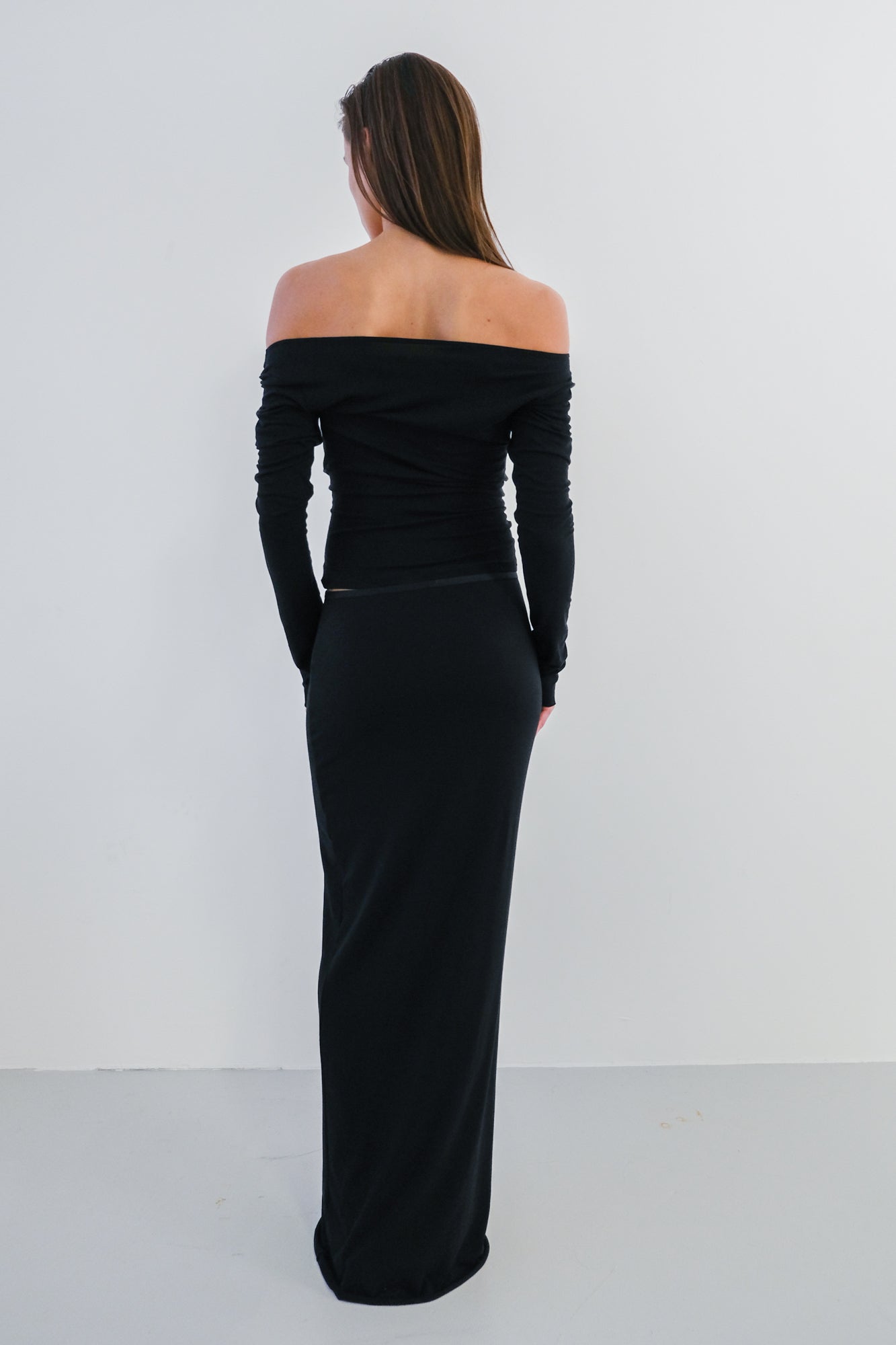 Boatneck Long Sleeve Top - black