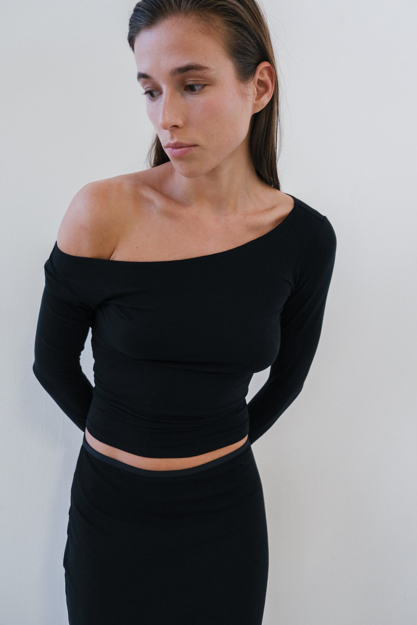 Boatneck Long Sleeve Top - black
